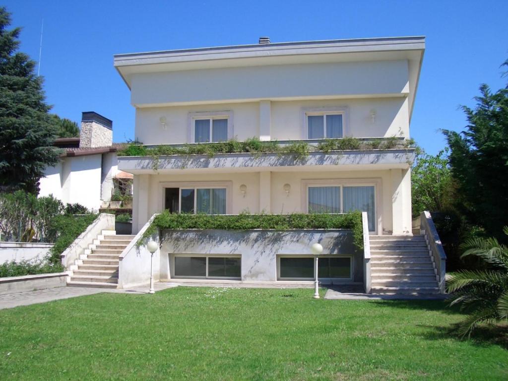 Villa Luxury Roma Marco Simone Luaran gambar